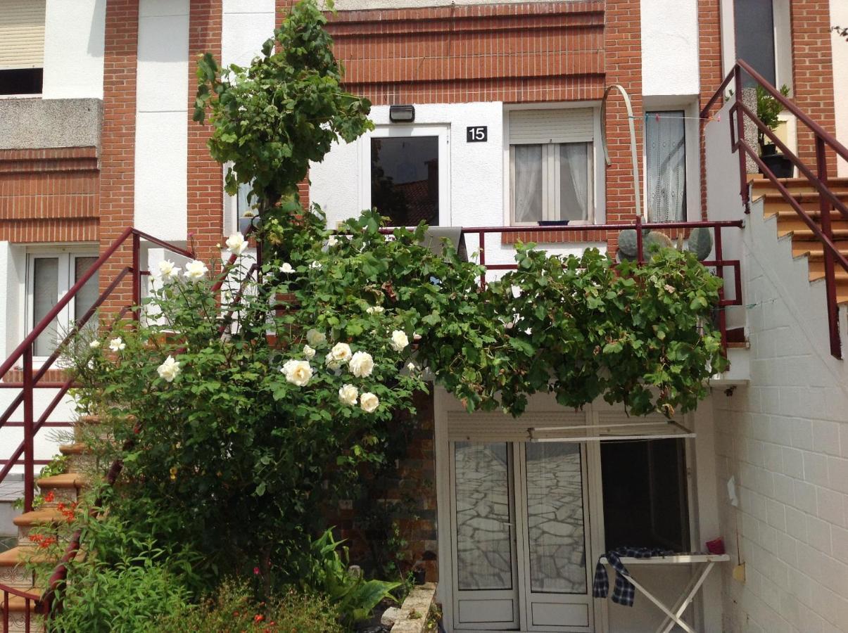 Apartamento Duplex Con Vistas Al Mar Los Girasoles Могро Экстерьер фото